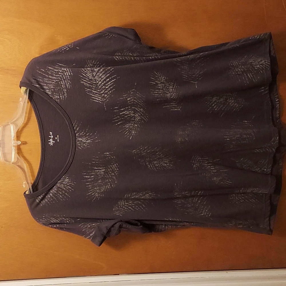 Women's Dressy Tshirt Size 1X